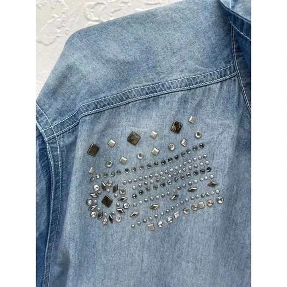 Avenue Womens Long Sleeve Embellished Button Down Denim Shirts Blue Sz XL - Picture 5 of 14